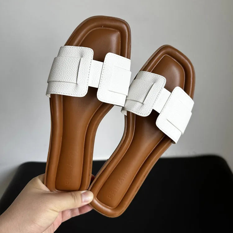 Helen - Flat Sandals
