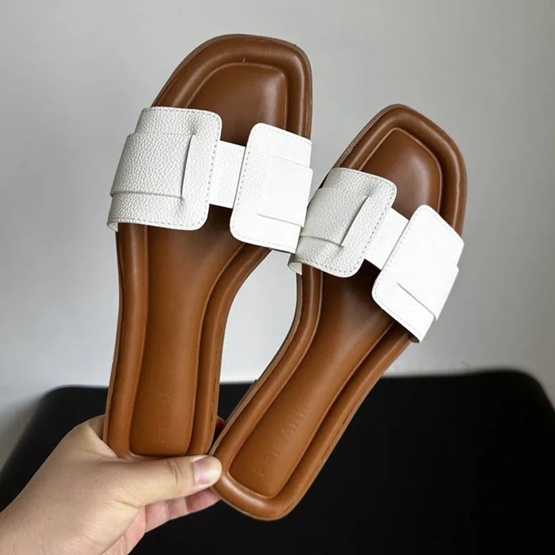 Helen - Flat Sandals