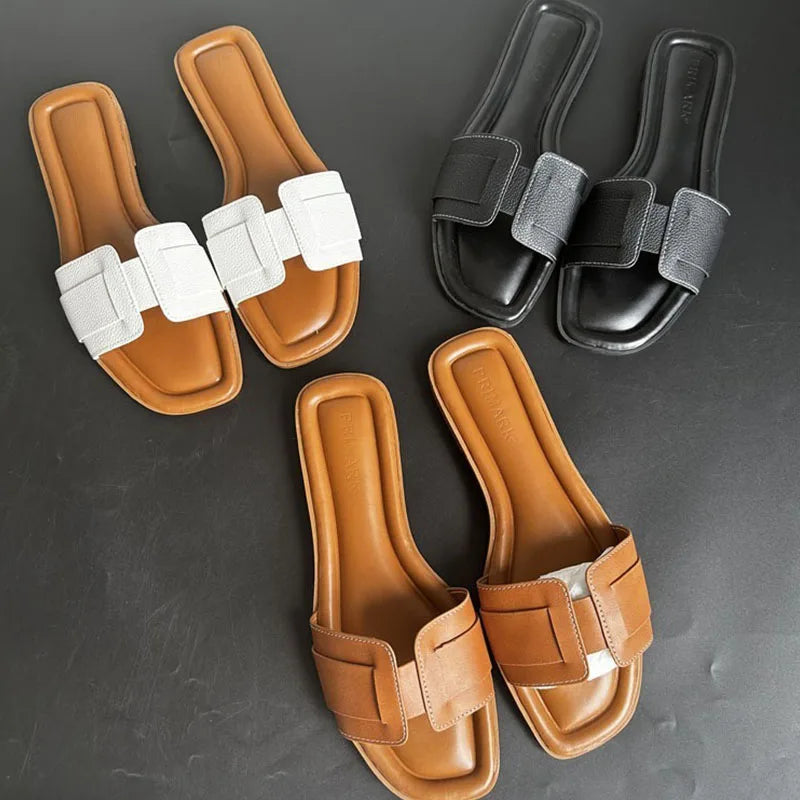 Helen - Flat Sandals