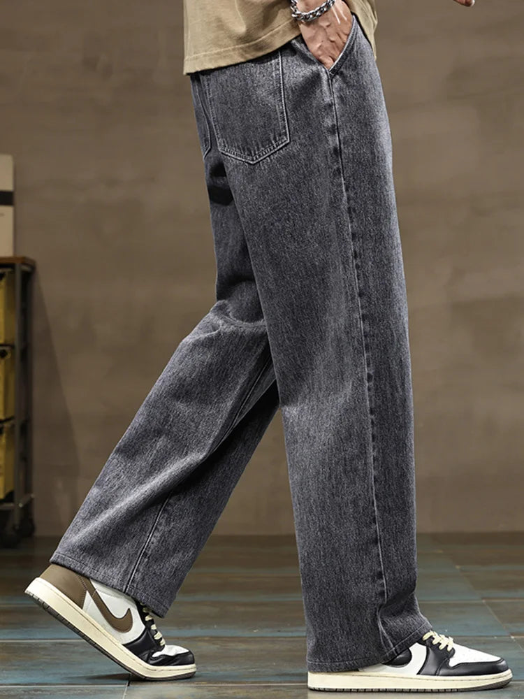 Vicario - Straight Jeans